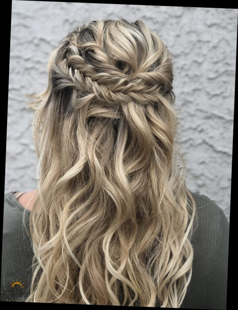 20 Updo Hairstyles For Short Hair to Transform Your Look Instantly 1 featured 400
