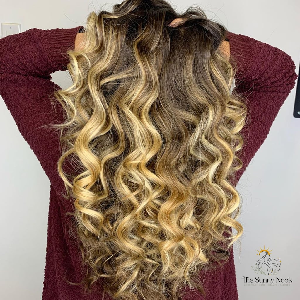 18 Gorgeous Curly Hair Inspo Hairstyles for Every Hair Type 2 Big Loose Curls