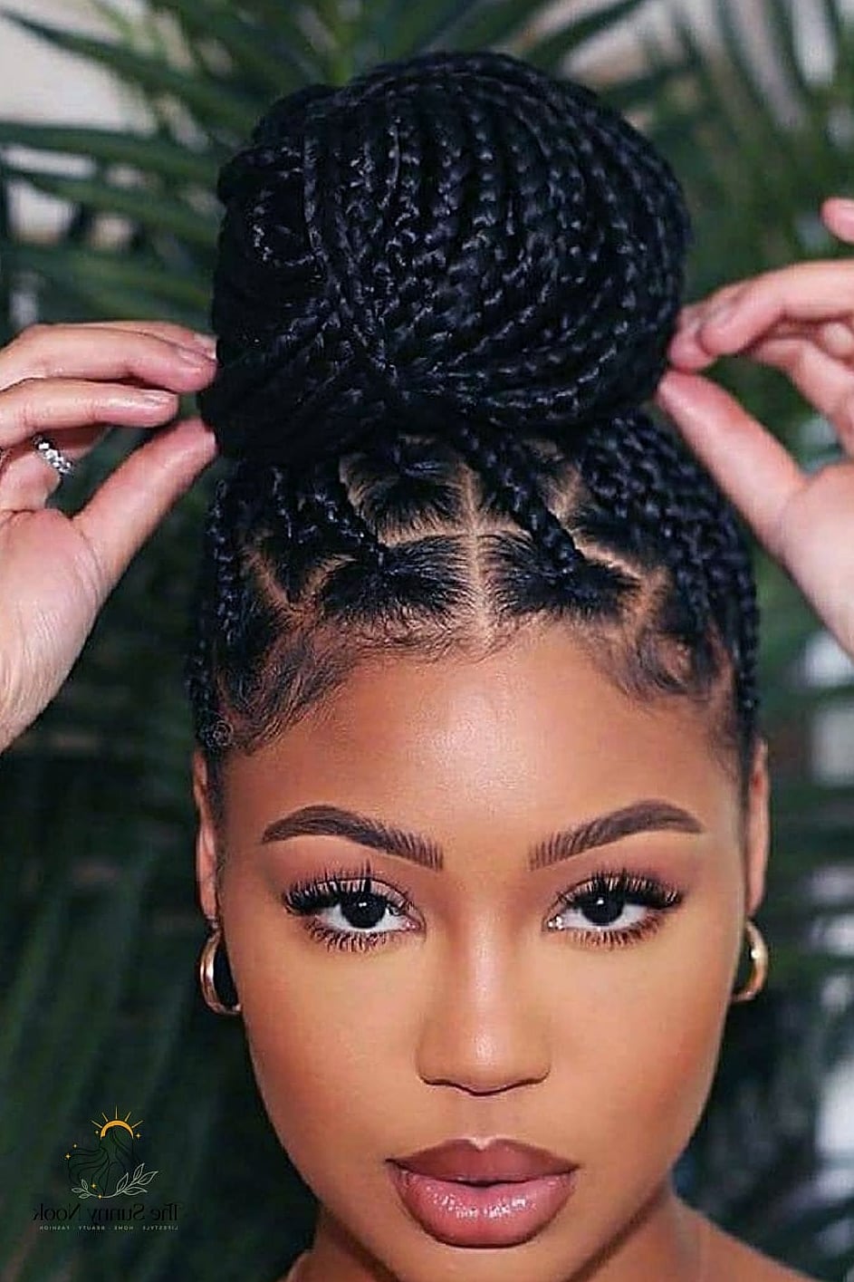 14 Stunning Easy Hairstyles Braids Worth Bookmarking Today 11 Braided Bun