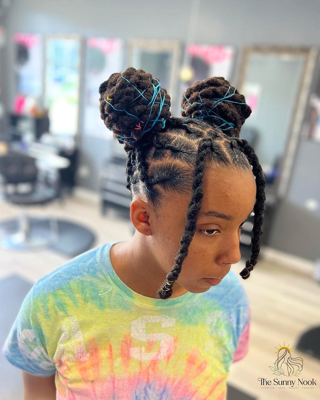 13 Cute Hairstyles For Braids That Are Both Cute and Low Maintenance 14 Braided Space Buns