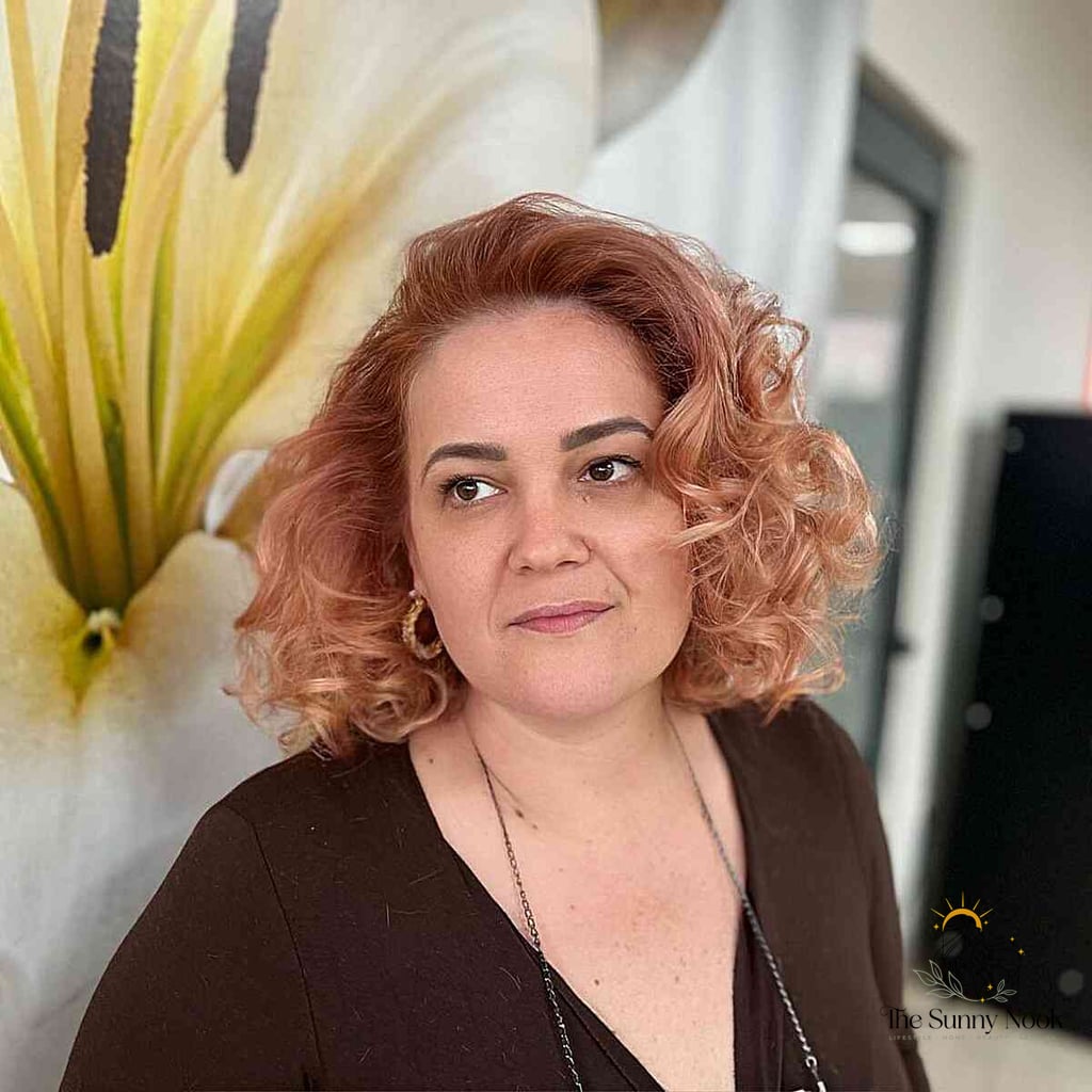 25 Hairstyles Short Curly Hair That Belong on Your Inspiration Board 2 Curly Hairstyle Without Bangs