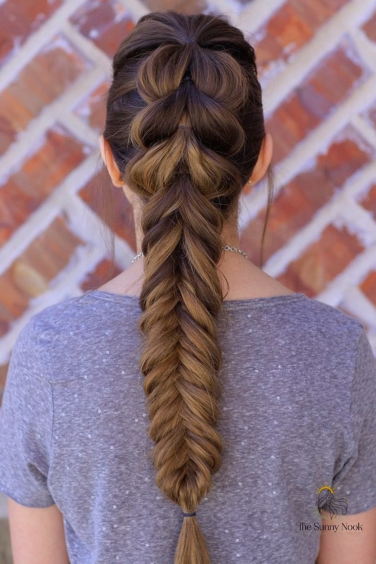 13 Cute Hairstyles For Braids That Are Both Cute and Low Maintenance 6 Fishtail Braid