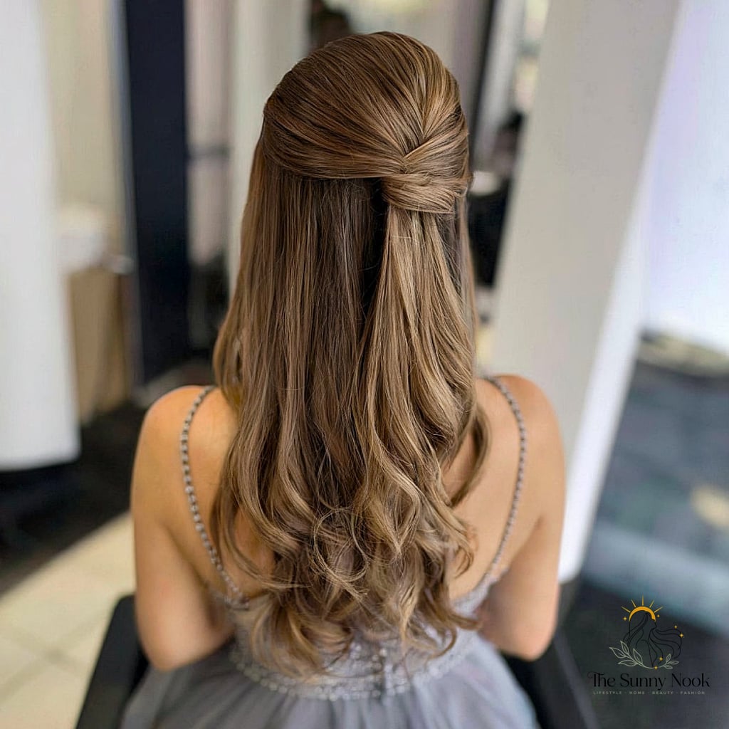 23 Long Hair Claw Clip Hairstyles Inspo That's Giving Us Everything 20 French Twist Claw Clip
