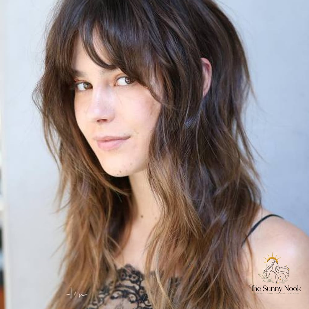 30 Cute Long Hairstyles You'll Want to Re-Create Immediately 27 Half Up Half Down Style with Curtain Bangs