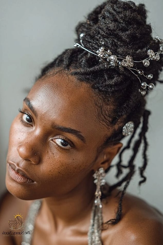 Halo Braid Loc Updo