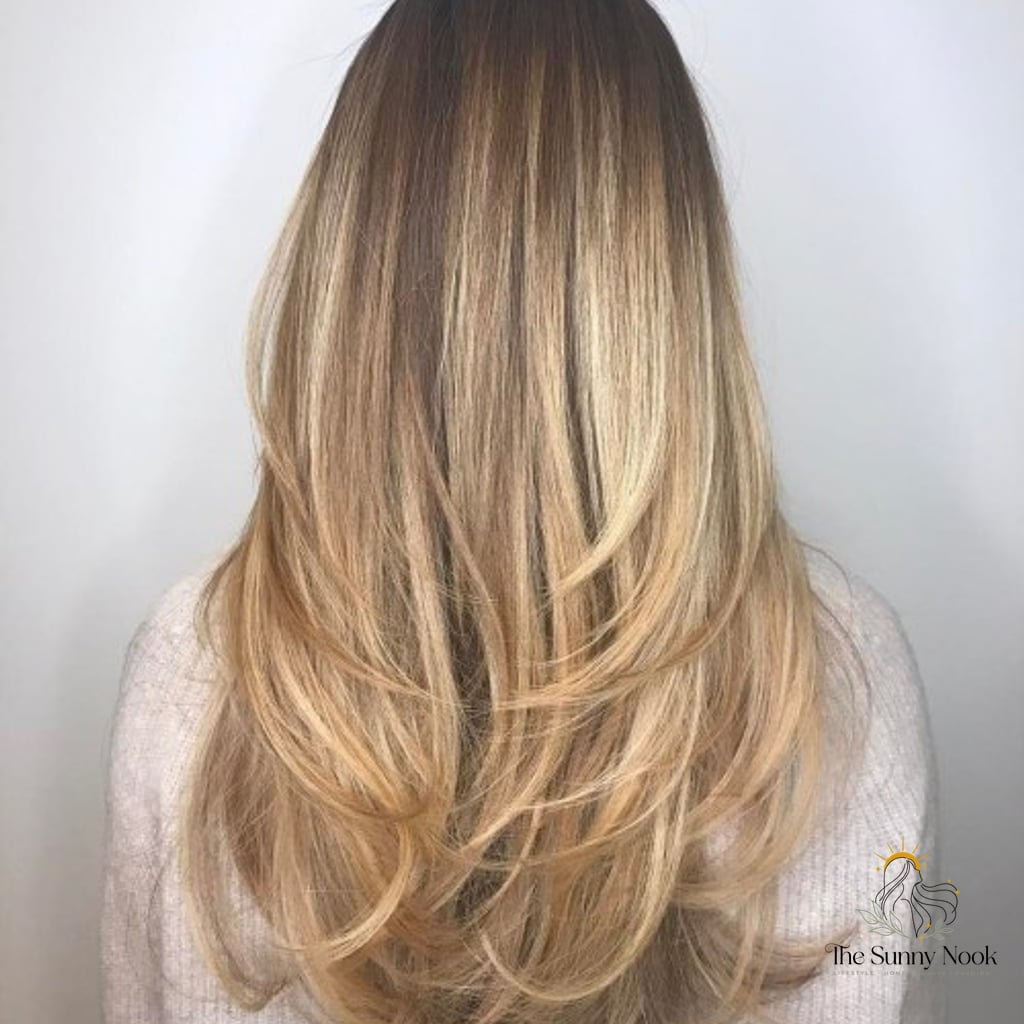 30 Cute Long Hairstyles You'll Want to Re-Create Immediately 2 Long Locks with Angled Swoopy Pieces