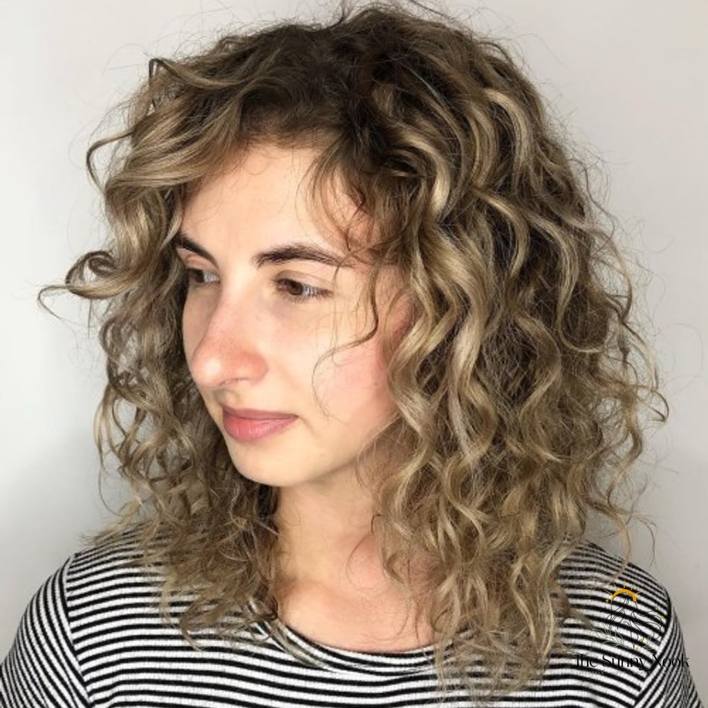 Medium Layered Dishwater Blonde Curls