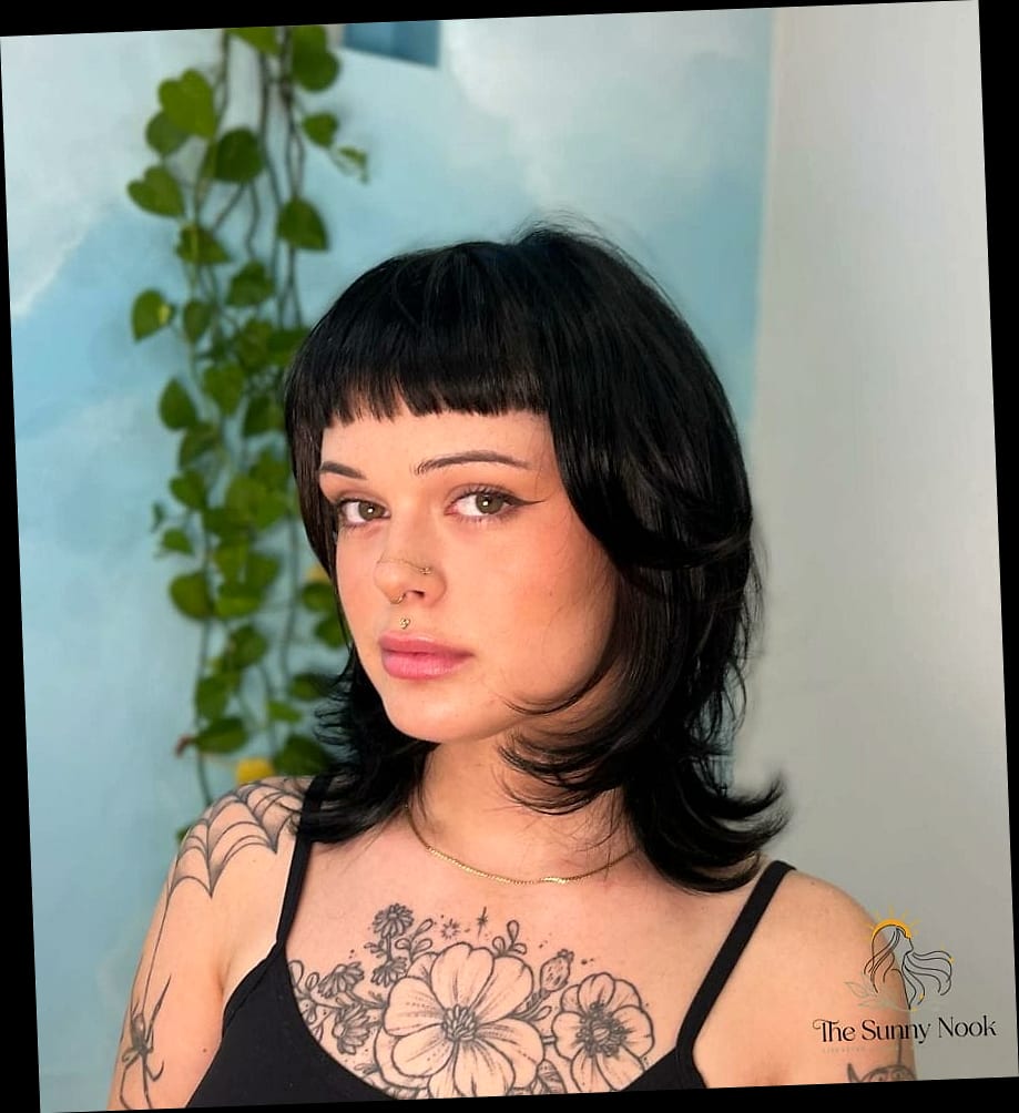 15 Short Alt Hairstyles Everyone Is Pinning Right Now 2 Micro Bangs Pixie