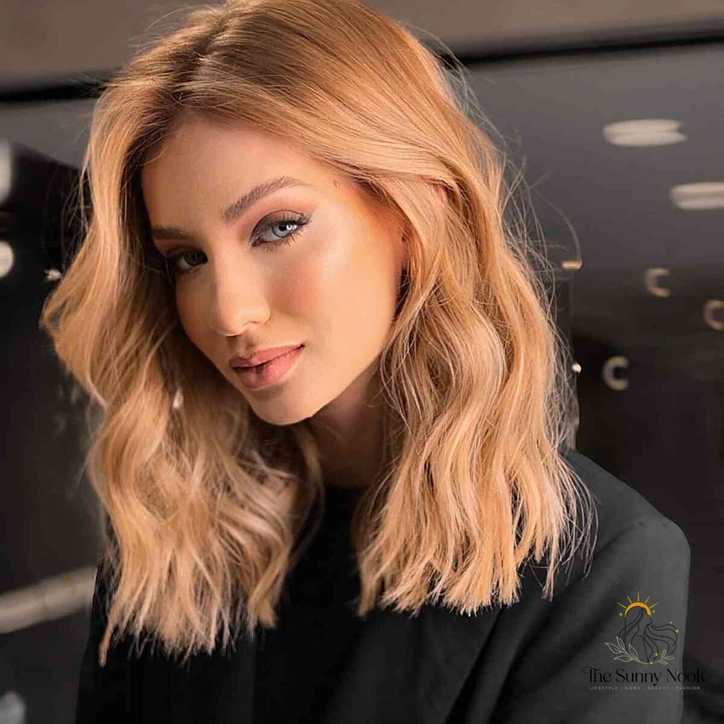 Mid-Length Blunt Peach Hair