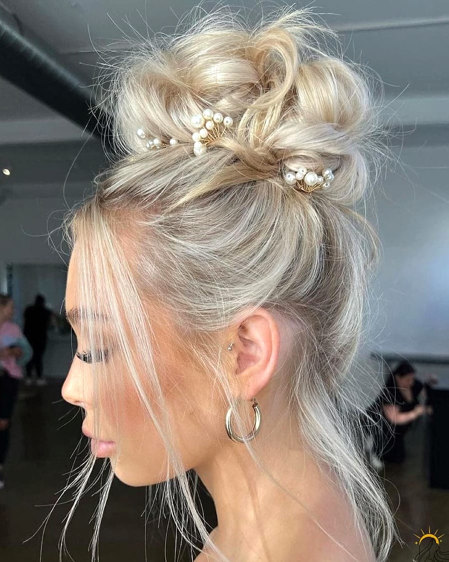 Modern Chignon Bun