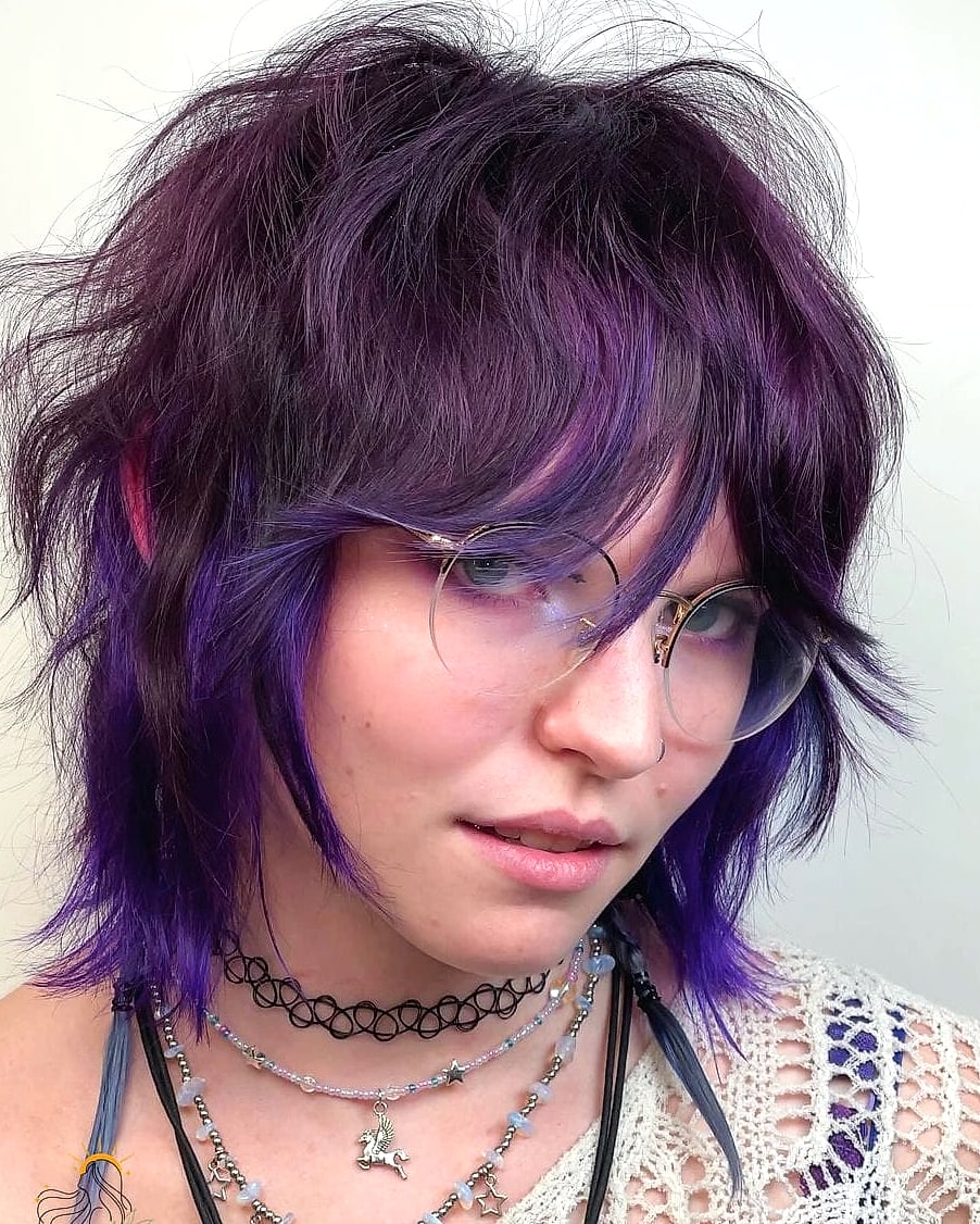 15 Short Alt Hairstyles Everyone Is Pinning Right Now 3 Shaggy Wolf Cut with Curtain Bangs