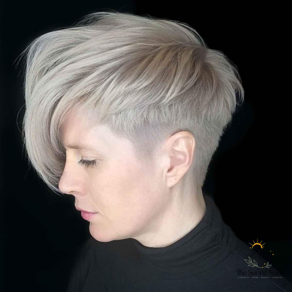 11 Cute Hairstyles Short Hair Looks That Will Seriously Inspire You 10 Short Choppy Crop on Top