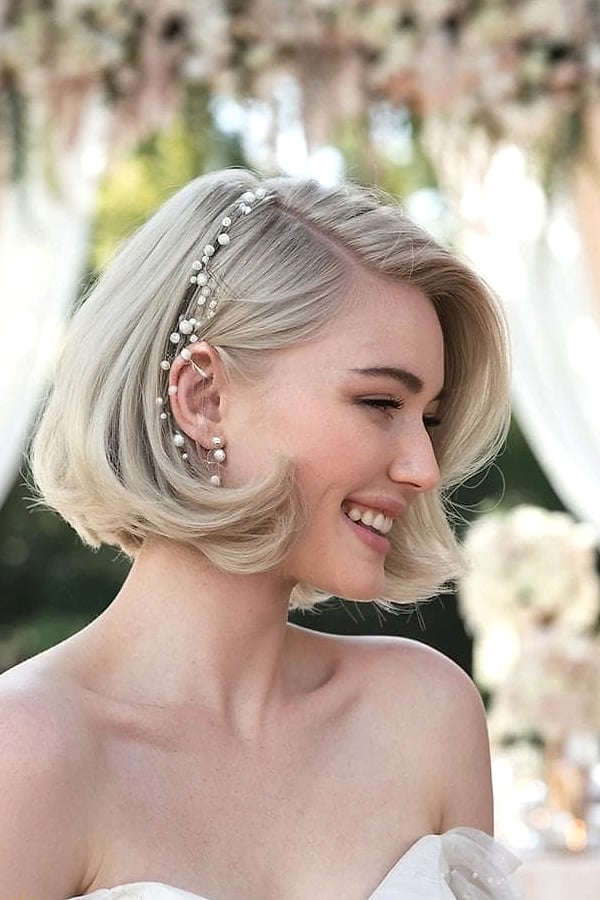 Stunning Short Hairstyles for Asian Women