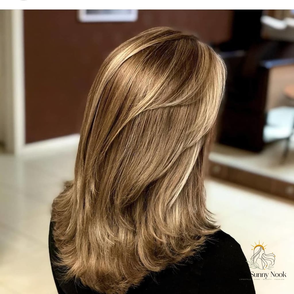 21 Hairstyles For Thick Hair Medium to Save Before They Blow Up 5 Stylish Feathered Layers for Thick Hair