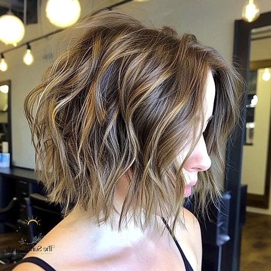 21 Gorgeous Hairstyles For Wavy Curly Hair for Every Hair Type 16 Tousled Bob