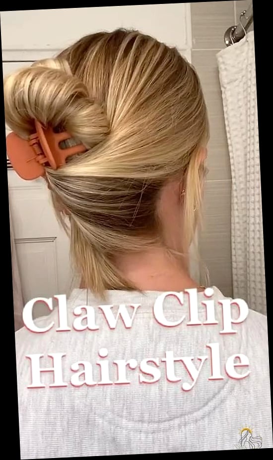 19 Claw Clip Hairstyles Curly Hair Ideas You Need to Try Right Now 20 Voluminous Claw Clip Updo