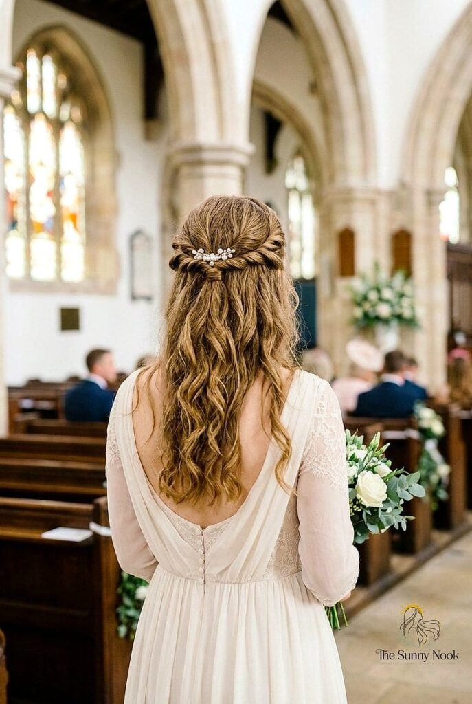 15 Cute Church Hairstyles You'll Want to Re-Create Immediately 1 featured 6882