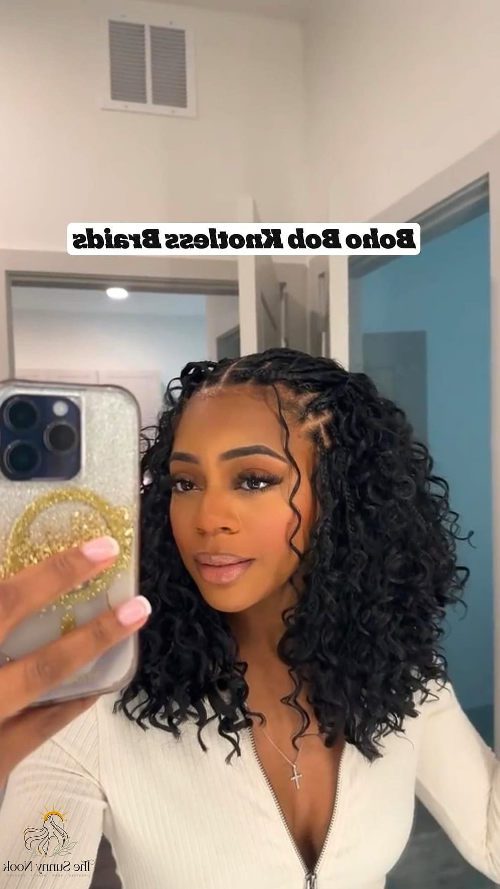 25 Boho Hairstyles For Short Hair That Are Actually Easy to DIY 22 Boho Bob with Thin Scarf Headband
