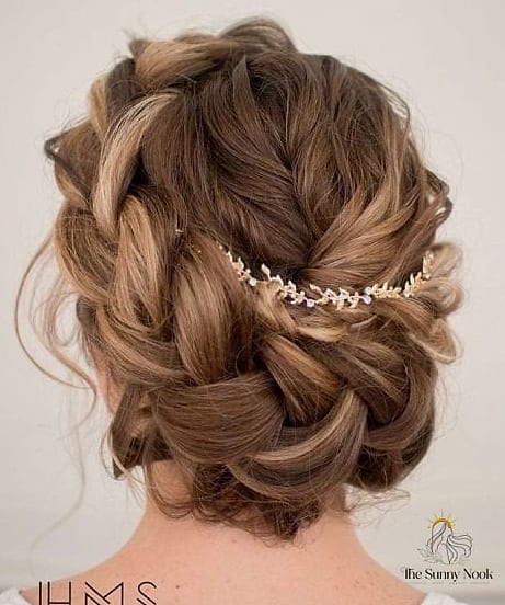 17 Hairstyles Updo Easy That Belong on Your Inspiration Board 4 The Braided Crown