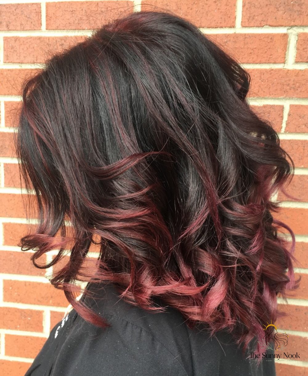 27 Cute Curled Hairstyles We're Obsessed With Right Now 16 Curled Asymmetrical Hairstyles