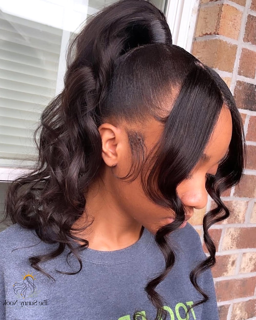 The Curly Ponytail with Face-Framing Pieces
