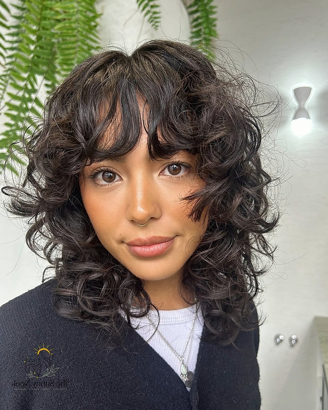21 Pretty Hairstyles For Short Hair Inspo That's Giving Us Everything 6 Curly Shag Crop
