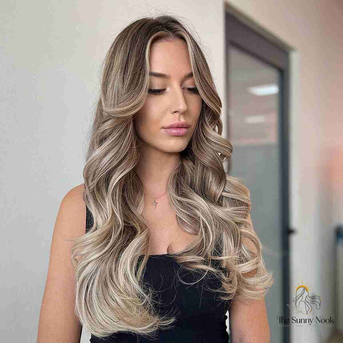 27 Cute Curled Hairstyles We're Obsessed With Right Now 20 Effortless Blonde Curled Long Hair