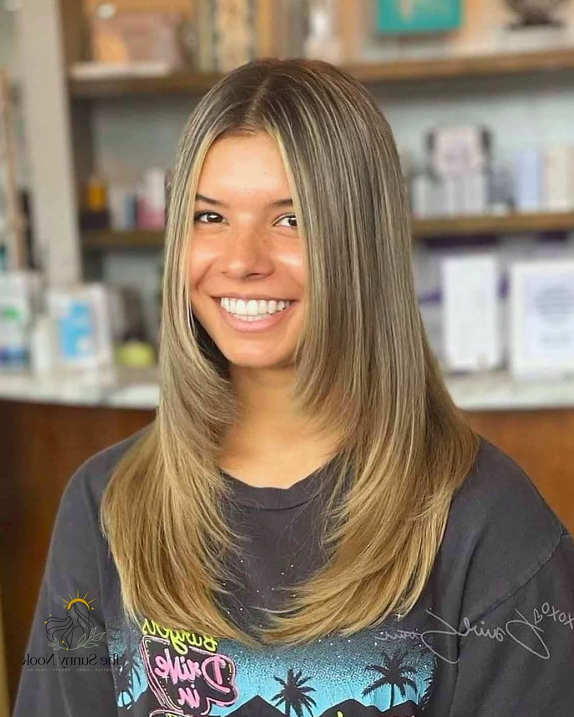 11 Short Hair Festival Hairstyles for When You Need a Fresh Change 10 Face-Framing Bob with Deep Side Part