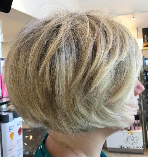 18 Cute Short Hairstyles For Short Hair That Work on Every Hair Length 2 Fluffy Chin-Length Bob