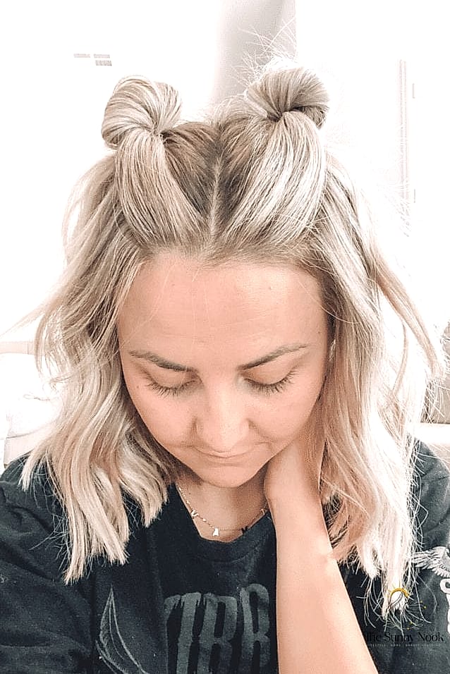 14 Cute And Easy Hairstyles For School to Save Before They Blow Up 12 Half Bun with Bangs Out