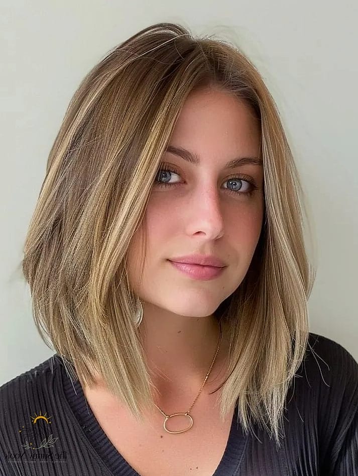 30 Gorgeous Diamond Face Hairstyles for Every Hair Type 12 Long Bob with Beachy Texture