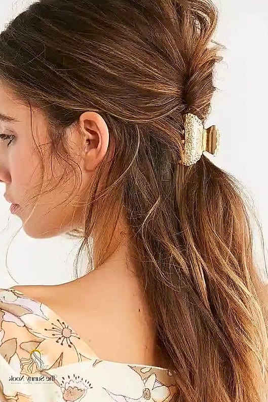 Long Hair Claw Clip with Flowing Layers