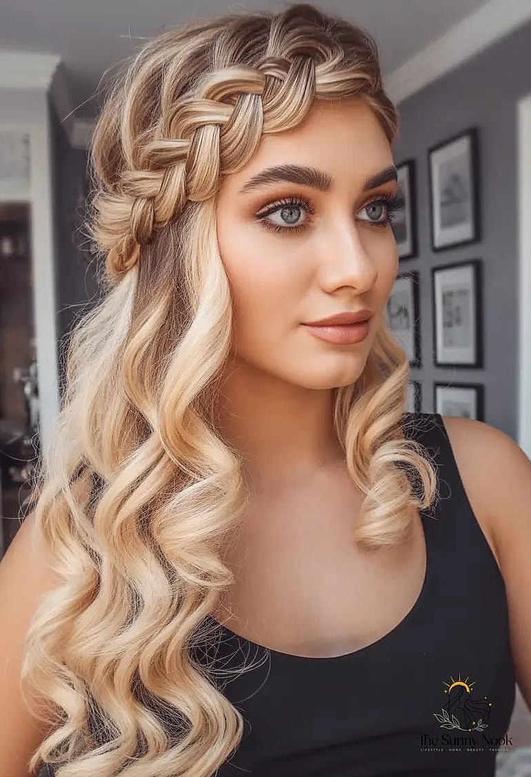 23 Hairstyles For Long Length Hair That Are Both Cute and Low Maintenance 8 Long Hair with a Deep Side Part