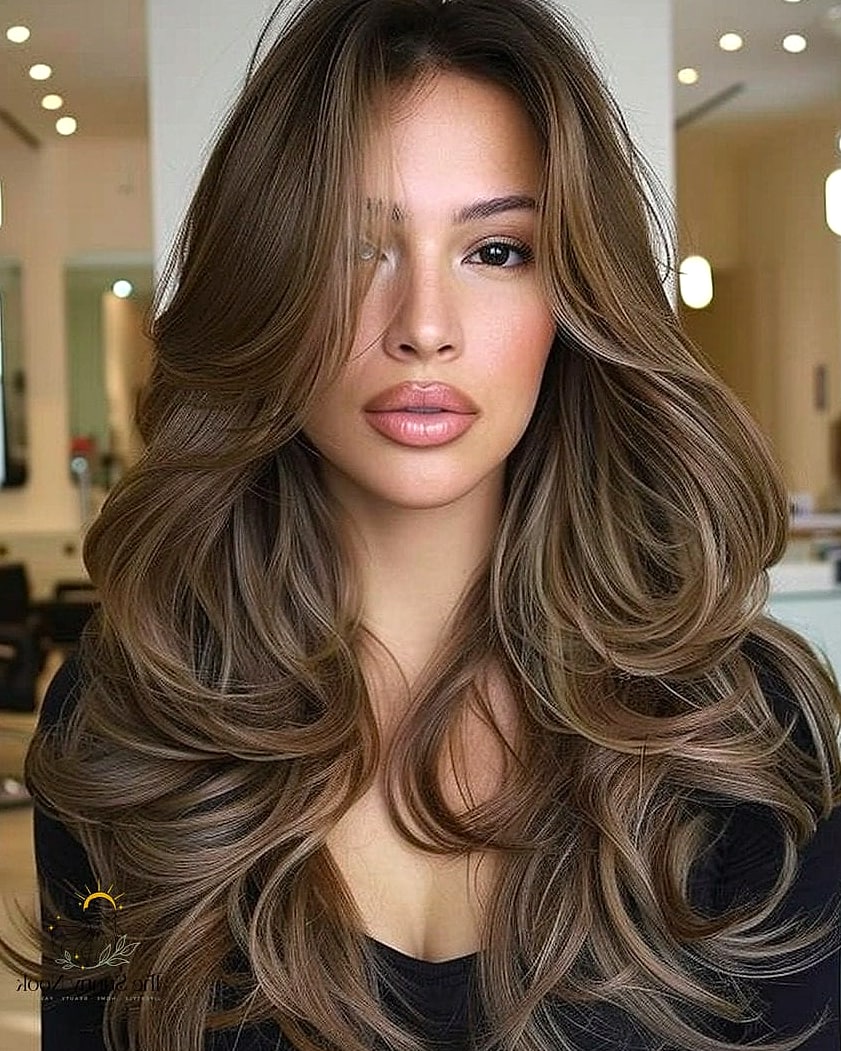 30 Gorgeous Diamond Face Hairstyles for Every Hair Type 28 Long Layers with Lowlights