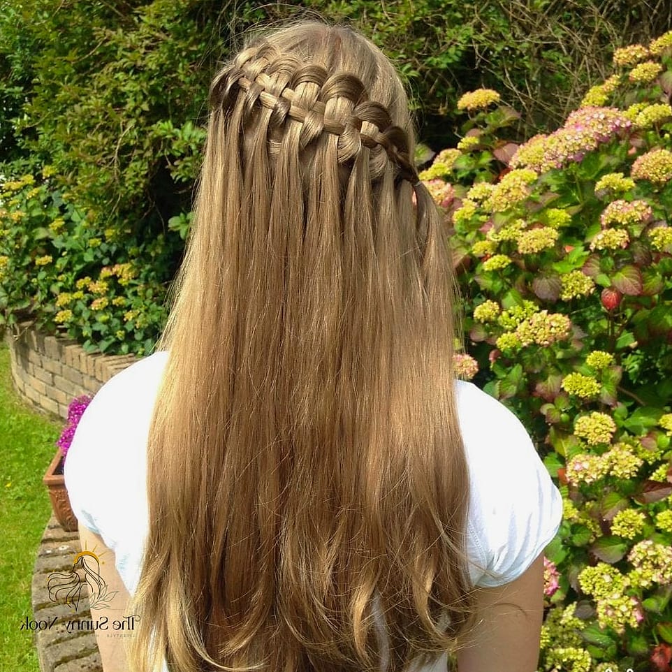 14 Cute And Easy Hairstyles For School to Save Before They Blow Up 15 Loose Waterfall Braid