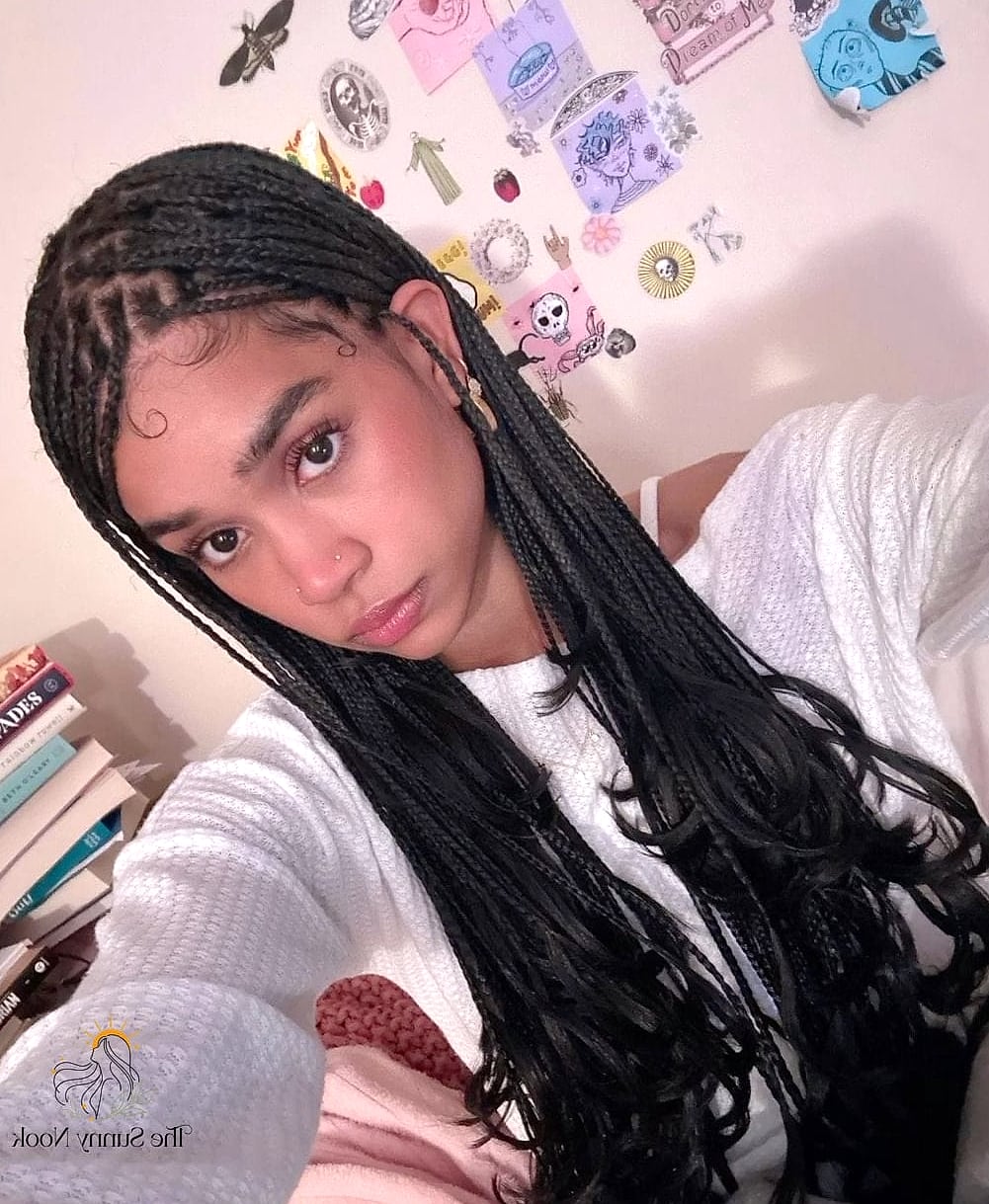21 Cute Y2K Hairstyles Inspo That's Giving Us Everything 13 Micro Braids Scattered Throughout