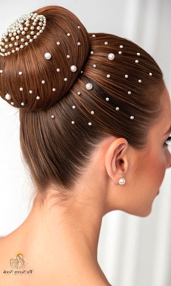 12 Prom Bun Hairstyles You'll Want to Re-Create Immediately 13 Pearl-Studded Bun