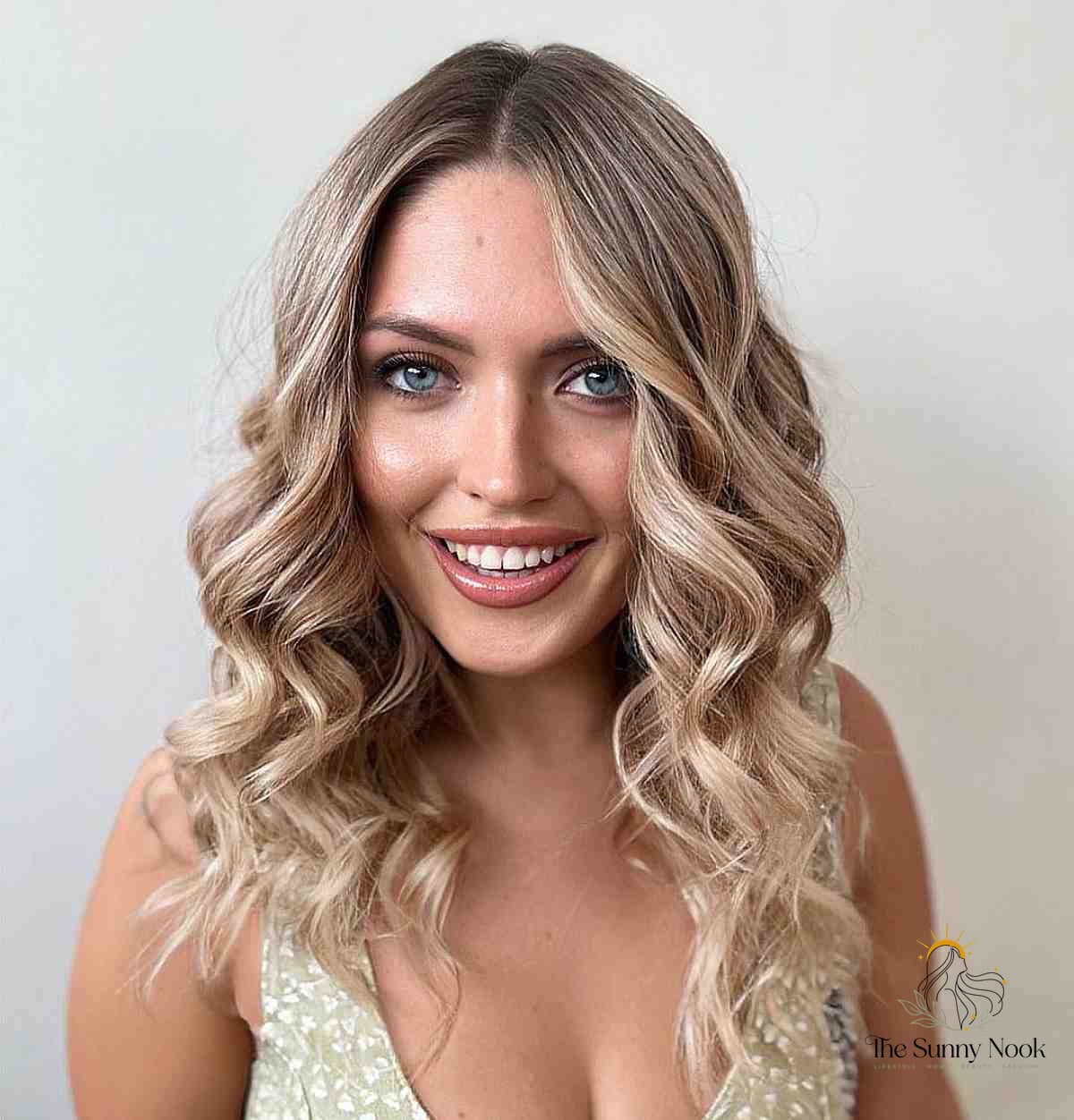 27 Cute Curled Hairstyles We're Obsessed With Right Now 8 Perfectly Curled Mid-Length Hair