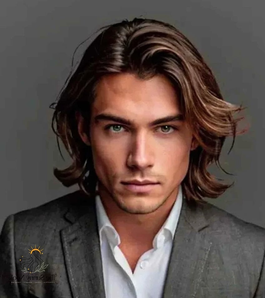 16 Professional Hairstyles For Work That Prove This Trend Is Here to Stay 9 The Sleek Middle-Part Straight Hair