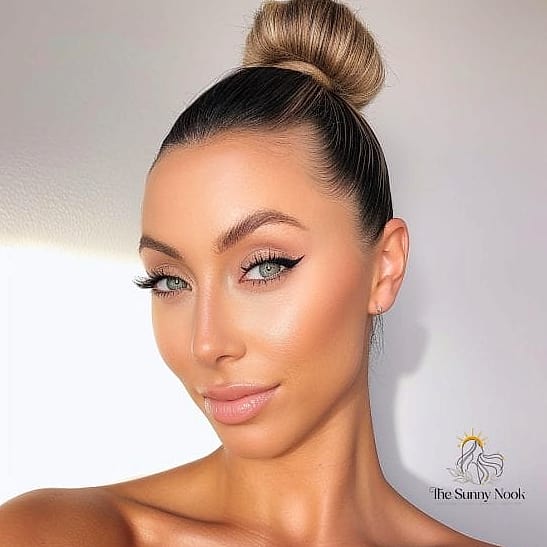 15 Sleek Hairstyles Straight Hair That Are Both Cute and Low Maintenance 13 Sleek Top Knot