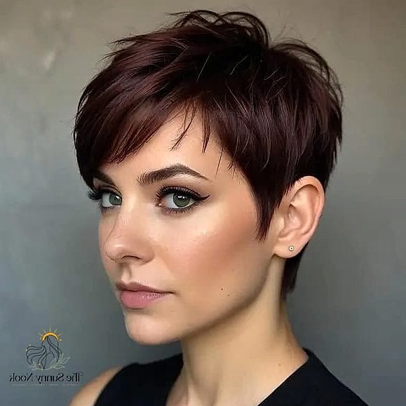 7 Round Face Hairstyles For Wedding Ideas You Need to Try Right Now 6 Textured Low Ponytail With Face-Framing Layers