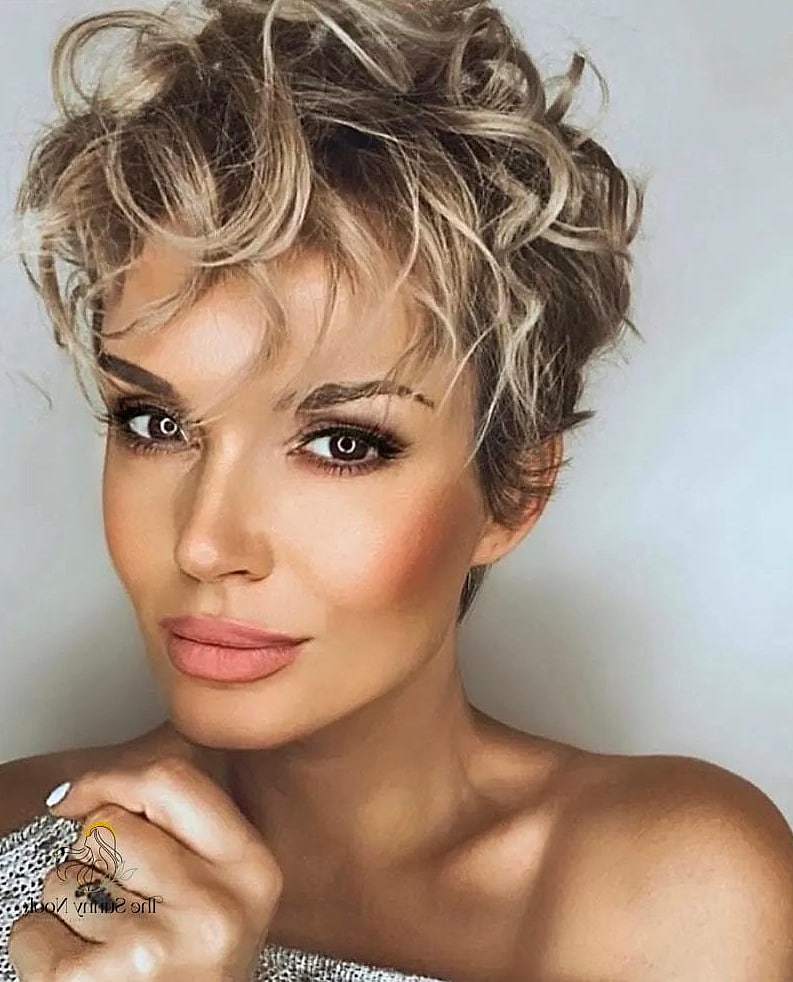 22 Cute Down Hairstyles Perfect for Your Next Salon Appointment 19 Textured Pixie Grown Out to a Bob, Worn Down