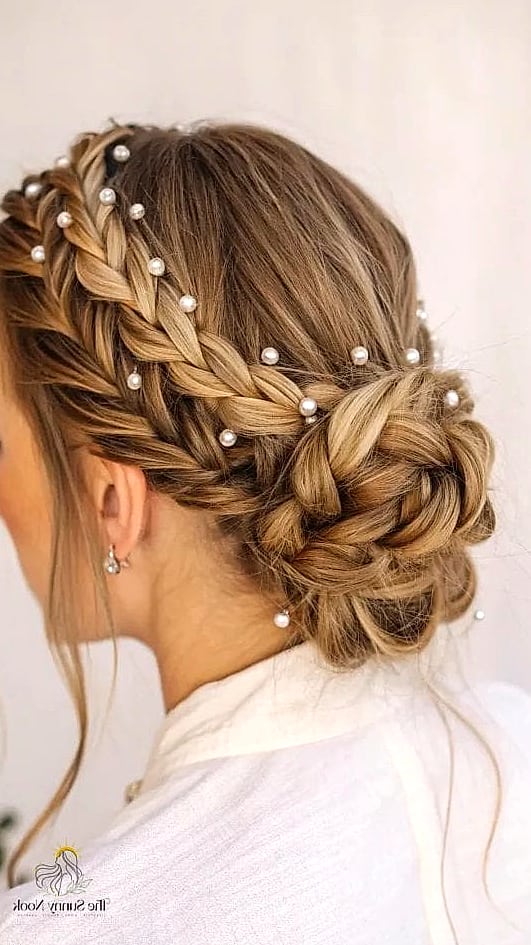25 Boho Hairstyles For Short Hair That Are Actually Easy to DIY 20 Twisted Crown with Loose Ends