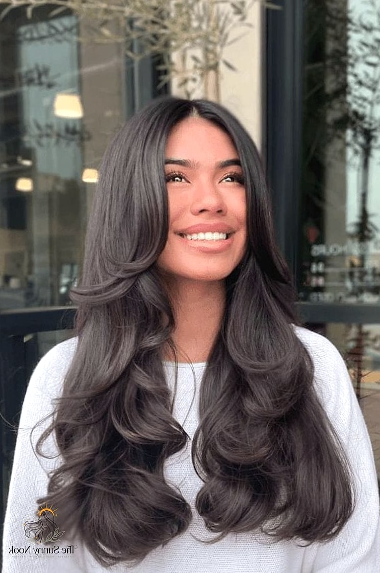 22 Cute Down Hairstyles Perfect for Your Next Salon Appointment 5 Voluminous Blowout